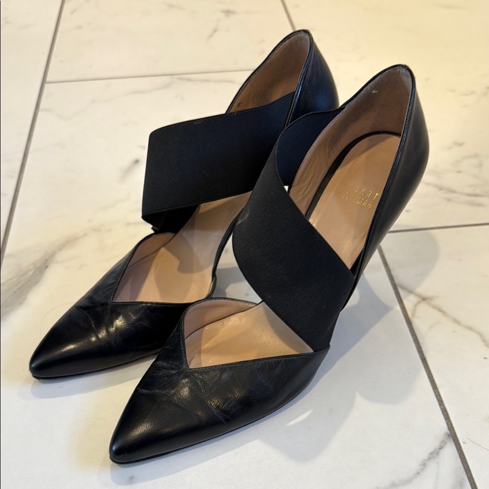 Vintage Stuart Weitzman Black asymmetrical pumps
